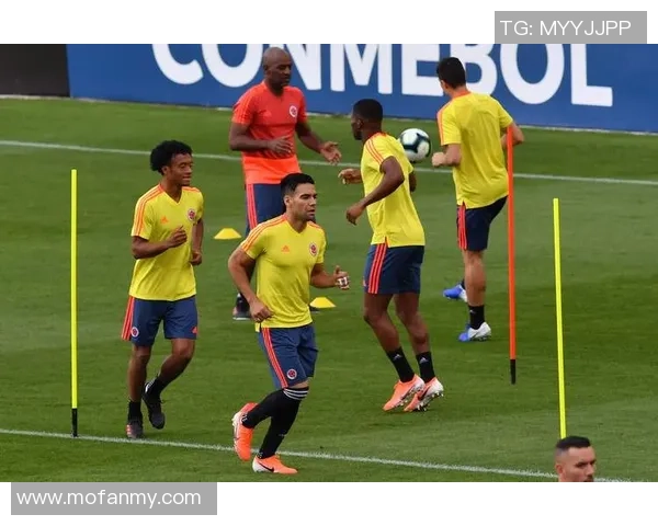 澳大利亚与哥伦比亚比赛结果预测分析及双方近期状态对比